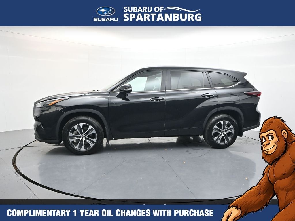 2025 Toyota Highlander XLE