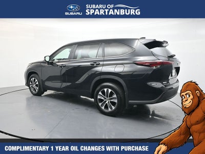 2025 Toyota Highlander XLE