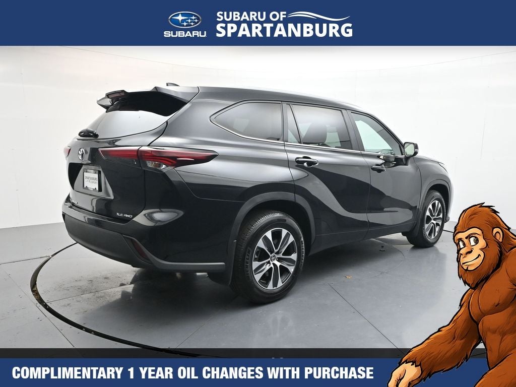 2025 Toyota Highlander XLE