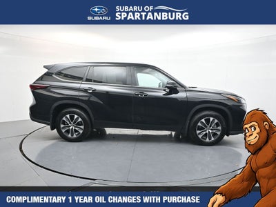 2025 Toyota Highlander XLE