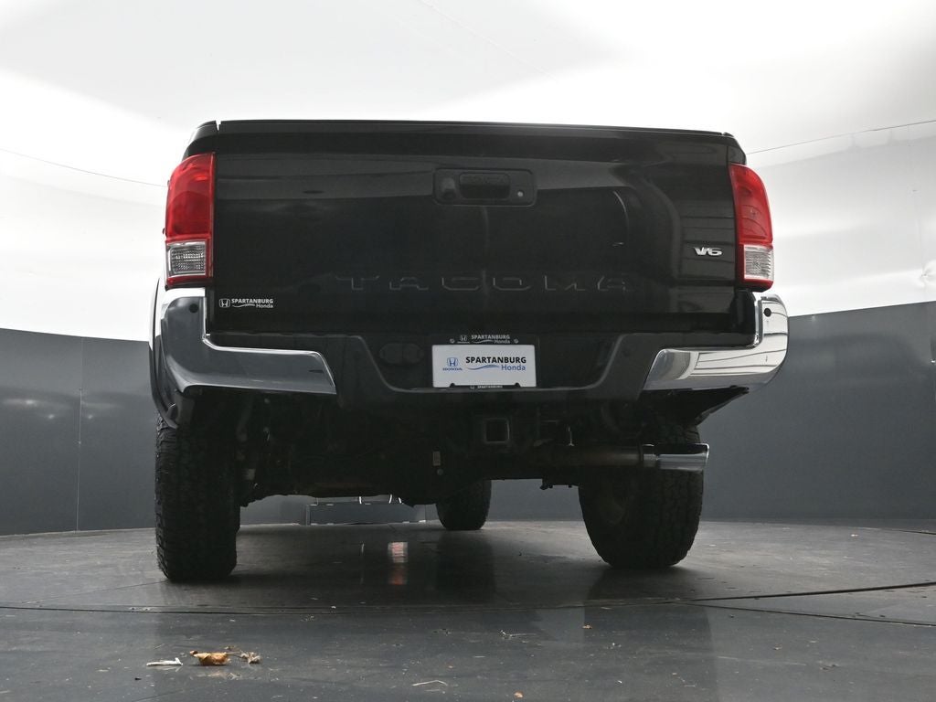2017 Toyota Tacoma SR5