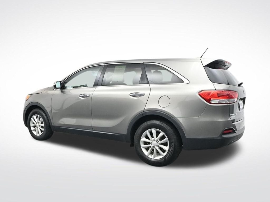2017 Kia Sorento L
