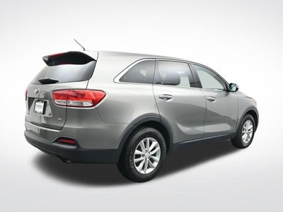 2017 Kia Sorento L