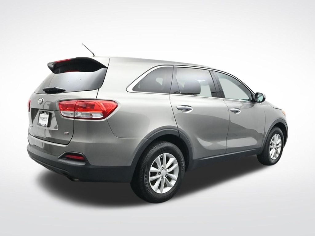 2017 Kia Sorento L