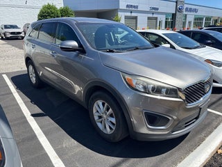 2017 Kia Sorento L