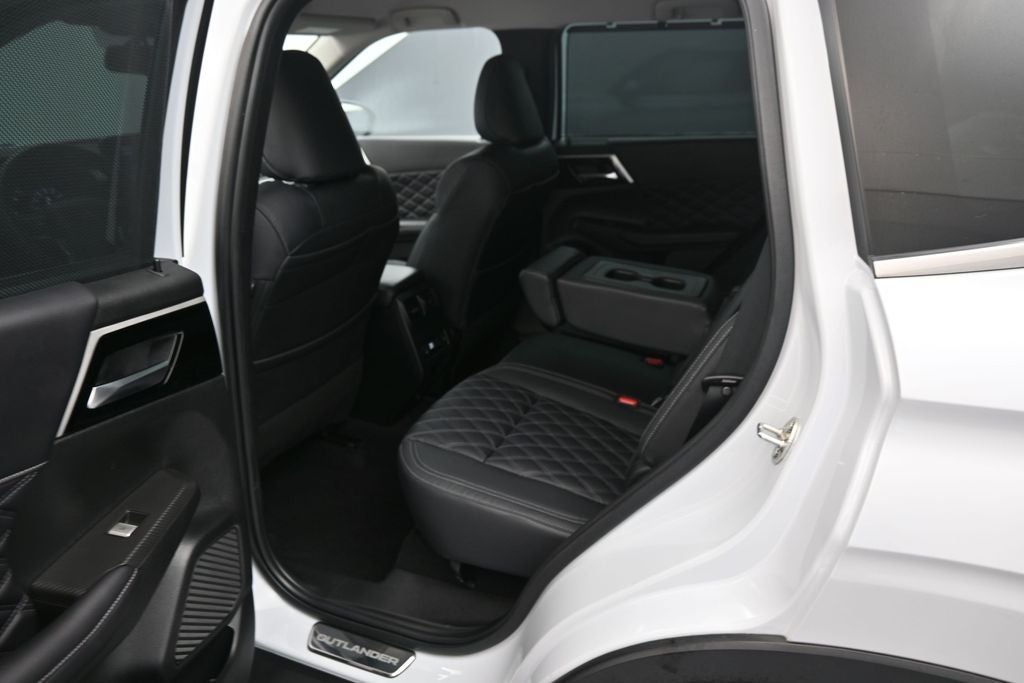 2023 Mitsubishi Outlander SEL
