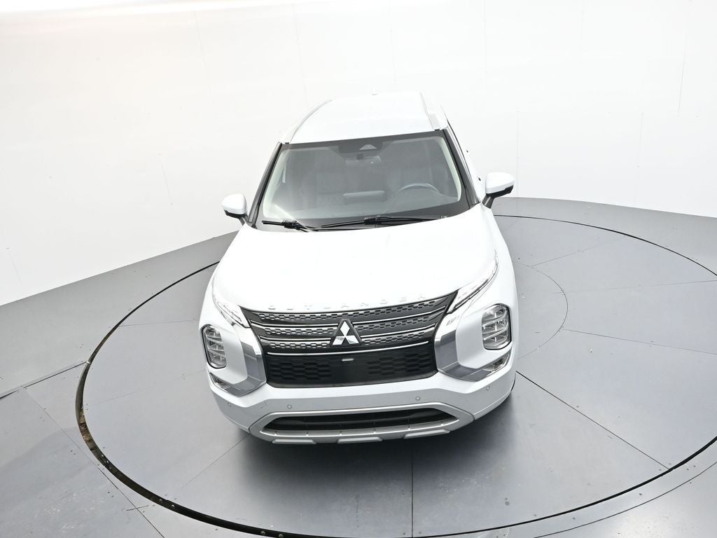 2023 Mitsubishi Outlander SEL