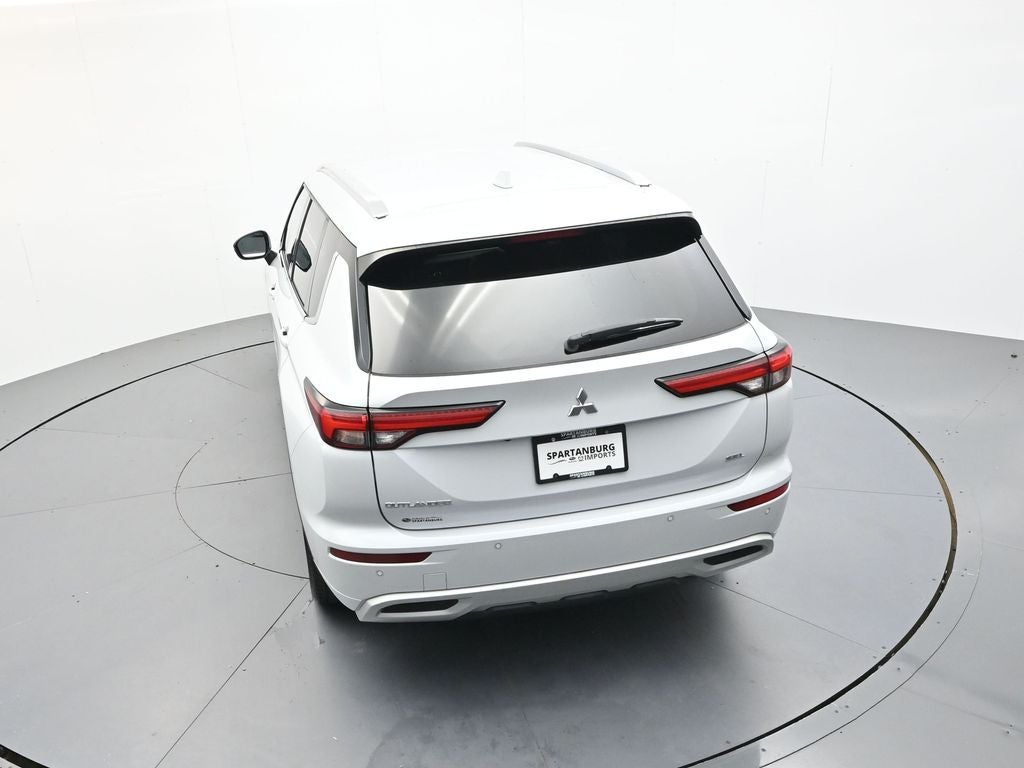 2023 Mitsubishi Outlander SEL