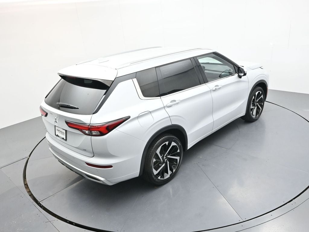 2023 Mitsubishi Outlander SEL