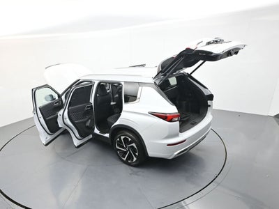 2023 Mitsubishi Outlander SEL