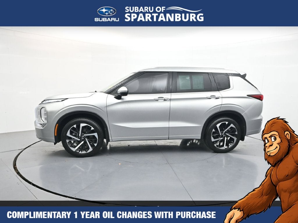 2023 Mitsubishi Outlander SEL