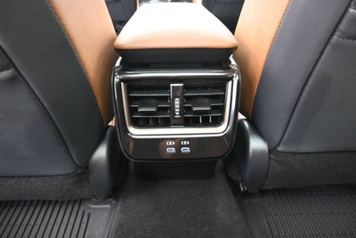 2025 Toyota Crown Signia Limited