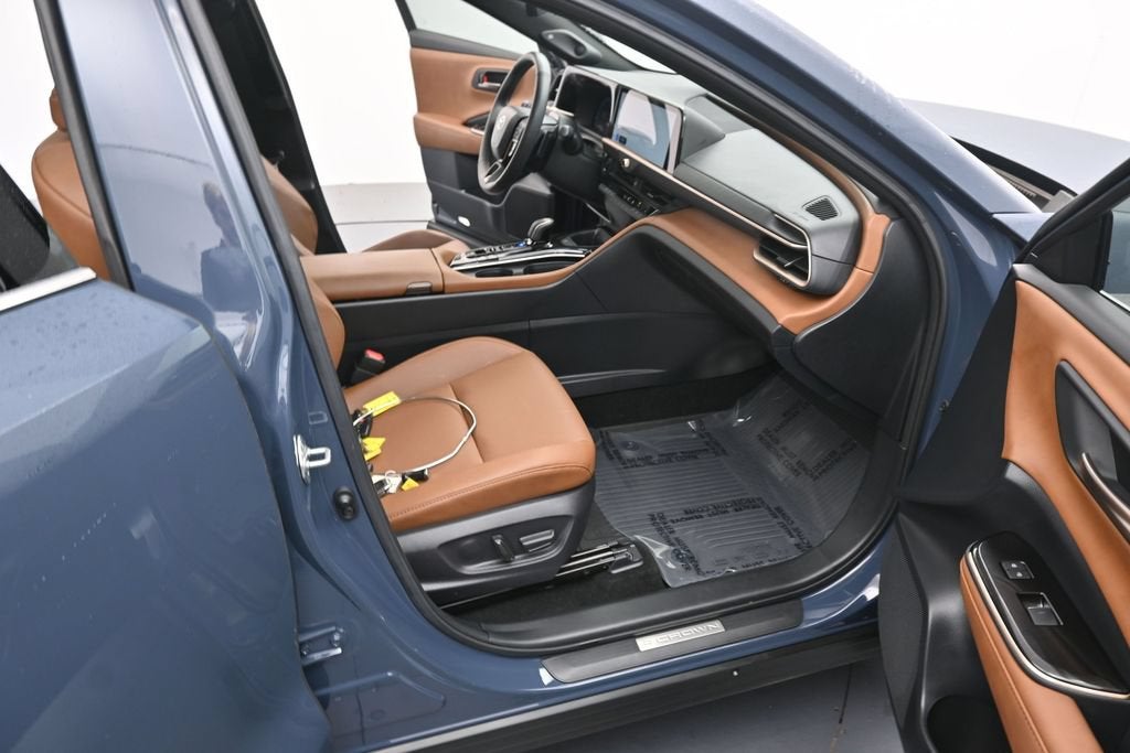 2025 Toyota Crown Signia Limited