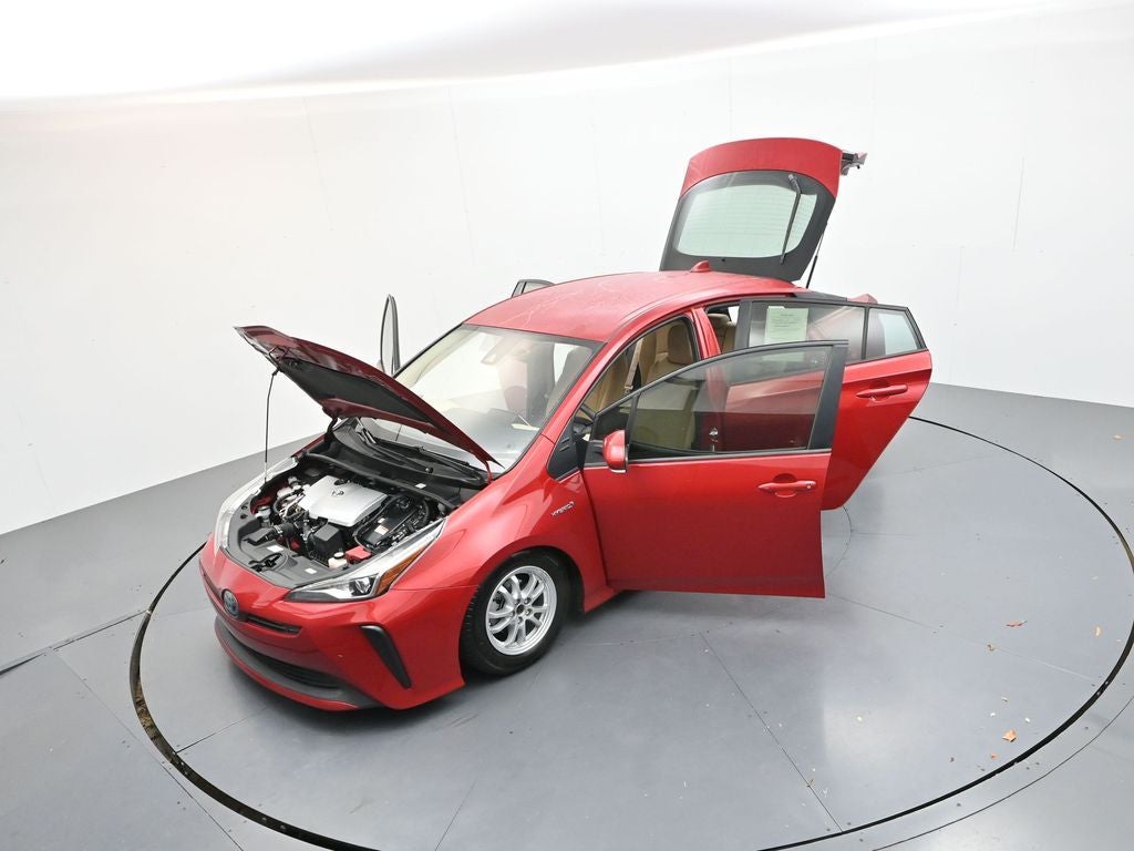 2021 Toyota Prius LE