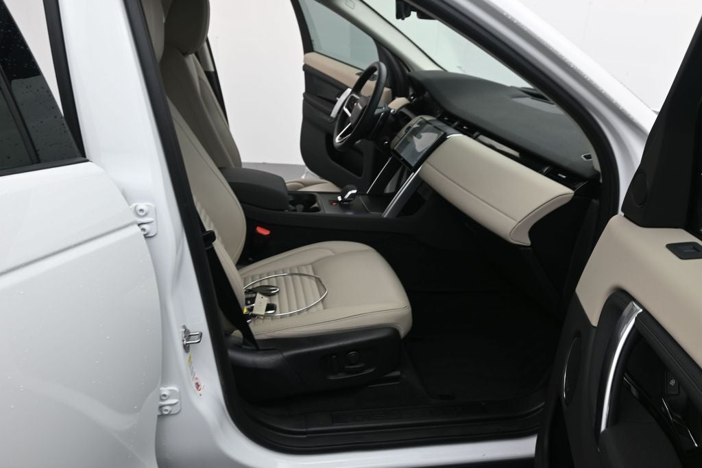 2025 Land Rover Discovery Sport S