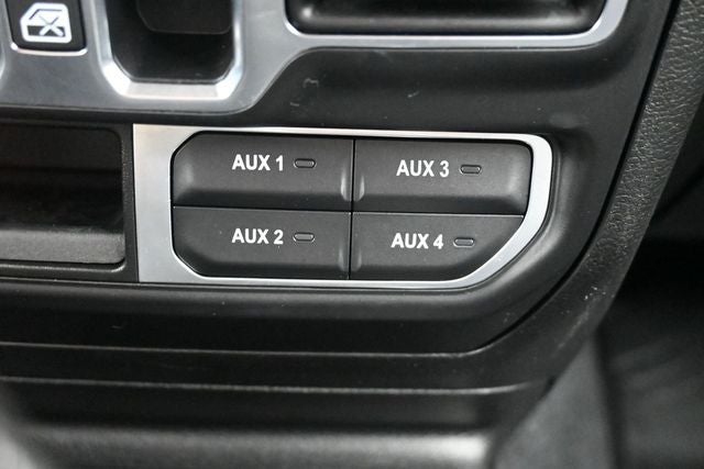 2020 Jeep Wrangler Unlimited Sahara Altitude