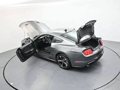 2022 Ford Mustang EcoBoost