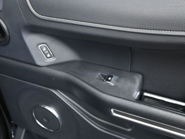 2022 Ford Expedition Max XLT