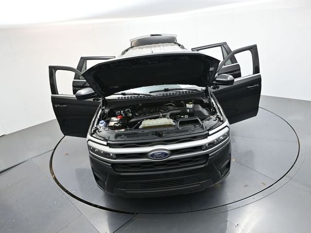 2022 Ford Expedition Max XLT