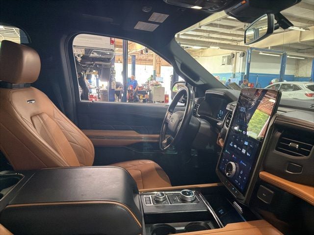 2023 Ford Expedition Platinum