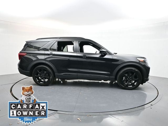2024 Ford Explorer ST-Line