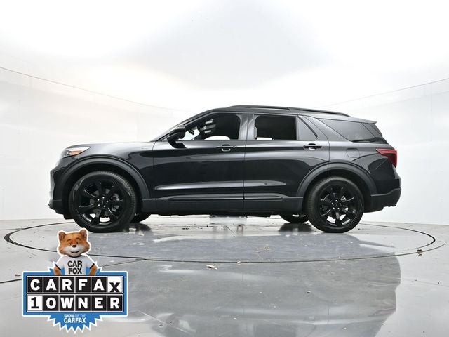 2024 Ford Explorer ST-Line