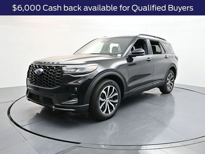 2025 Ford Explorer ST-Line