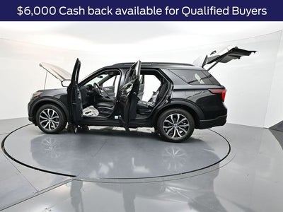 2025 Ford Explorer ST-Line