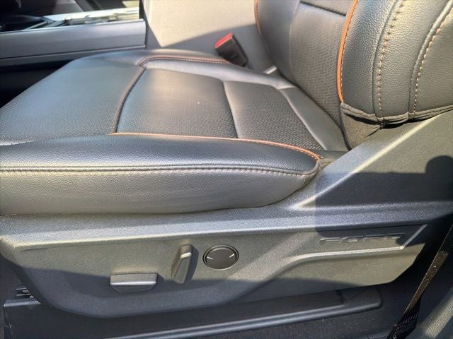 2025 Ford F-350SD Lariat