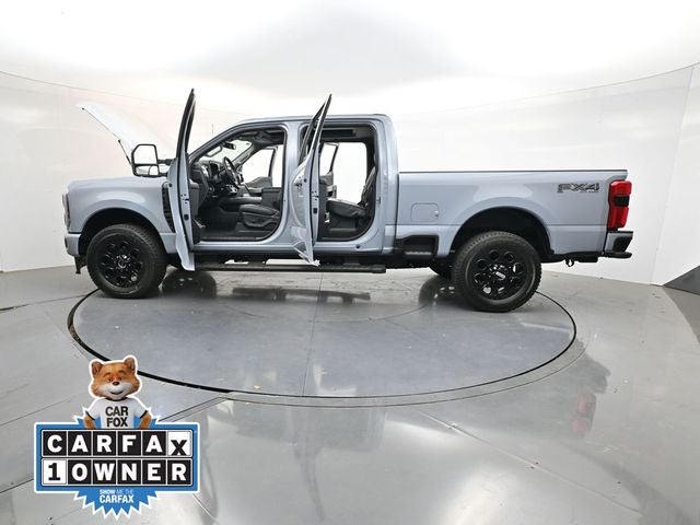 2025 Ford F-350SD Lariat
