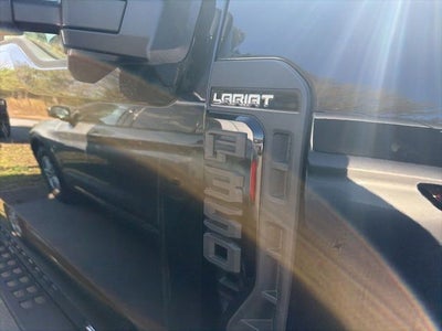 2025 Ford F-350SD Lariat