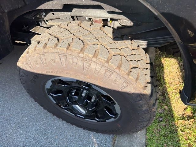 2025 Ford F-350SD Lariat