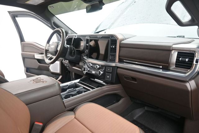 2025 Ford F-350SD King Ranch