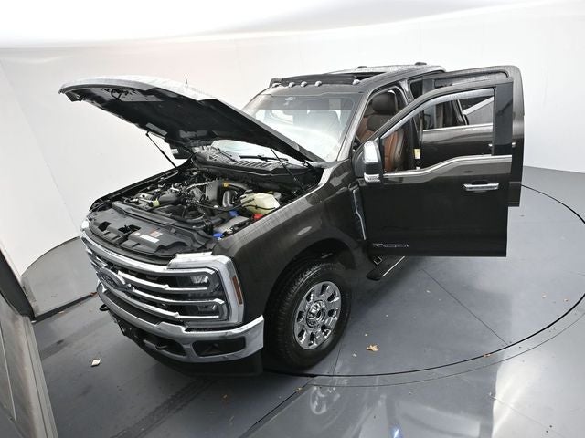 2025 Ford F-350SD King Ranch