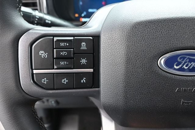 2025 Ford F-350SD Lariat