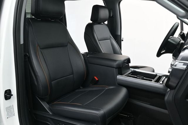 2025 Ford F-350SD Lariat