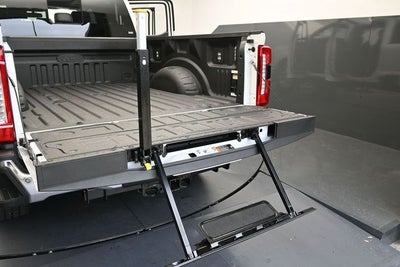 2025 Ford F-350SD Lariat