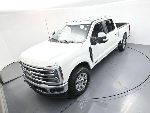 2025 Ford F-350SD Lariat