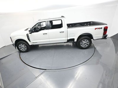 2025 Ford F-350SD Lariat
