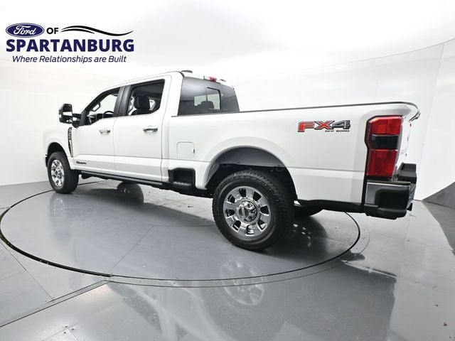 2025 Ford F-350SD Lariat