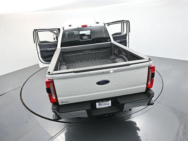 2025 Ford F-350SD Lariat