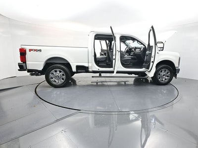 2025 Ford F-350SD Lariat