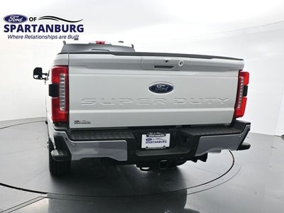 2025 Ford F-350SD Lariat
