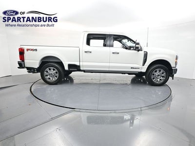 2025 Ford F-350SD Lariat