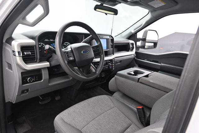 2025 Ford F-350SD XL
