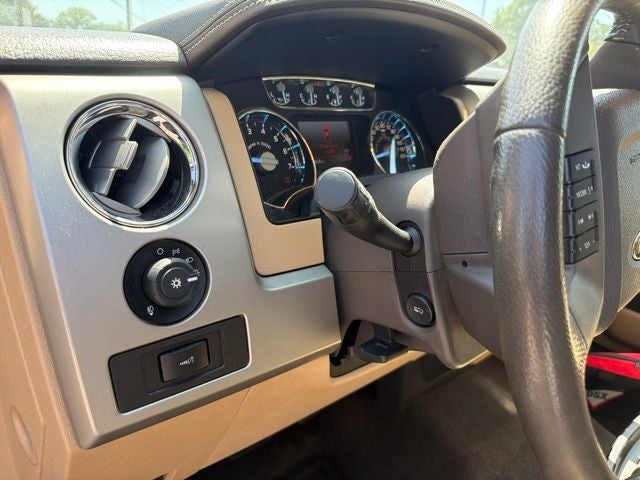 2011 Ford F-150 Lariat