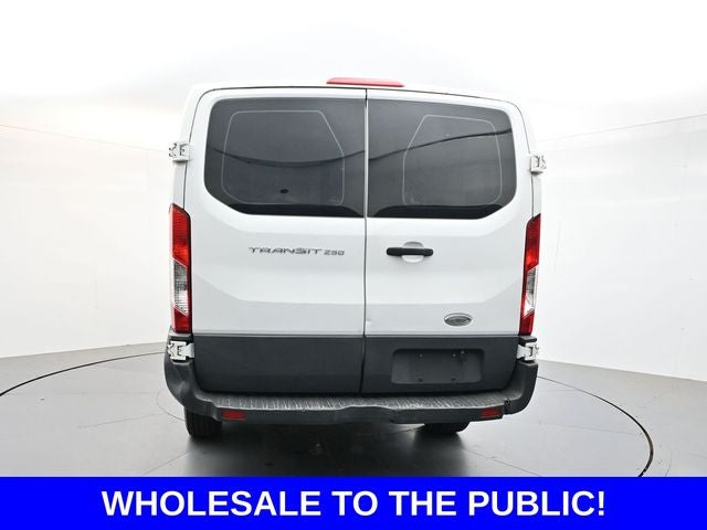 2015 Ford Transit-250 Base