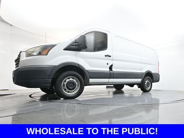 2015 Ford Transit-250 Base