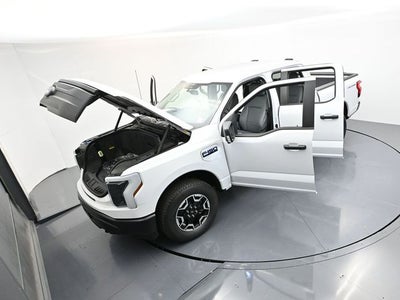 2024 Ford F-150 Lightning Pro