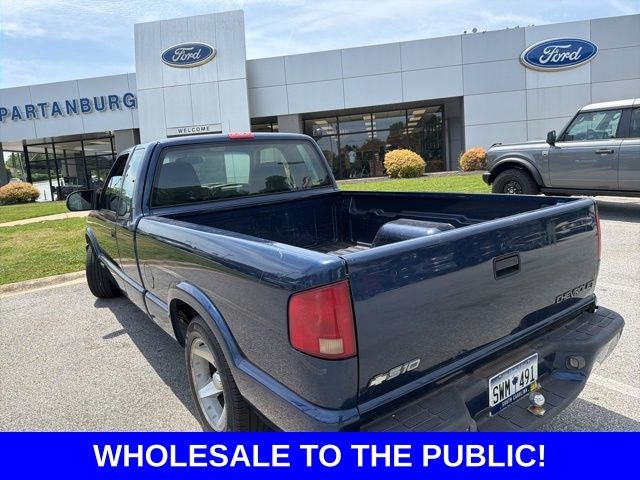 2003 Chevrolet S-10 LS